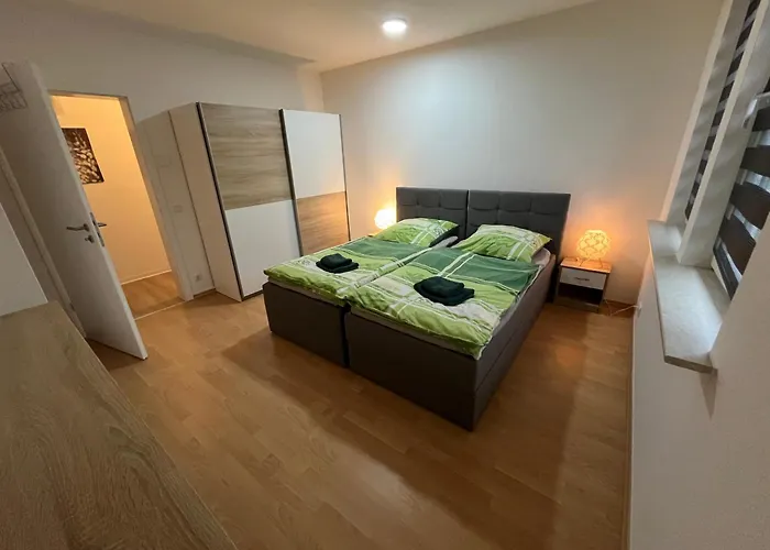 Sonnenschein Garten شقة